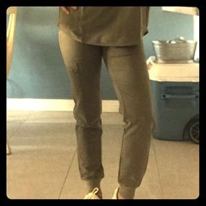 FIGS Heather Olive Jogger Pants XXS R ‼️SOLD OUT‼️